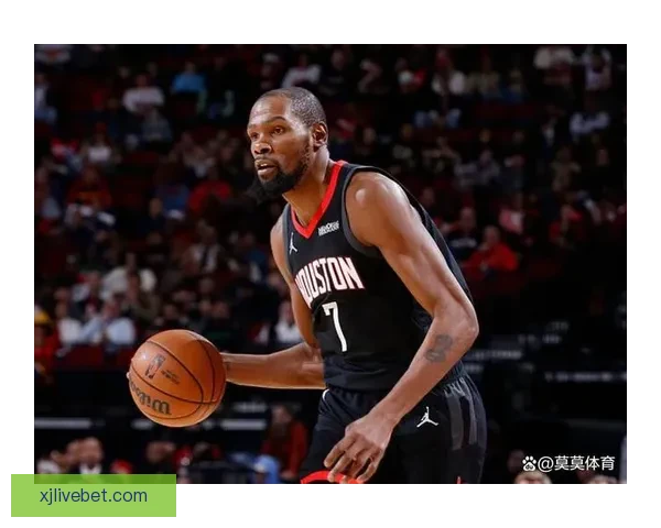 乌度卡称赞申京更果断冲击力强能有效减轻杜兰特负担